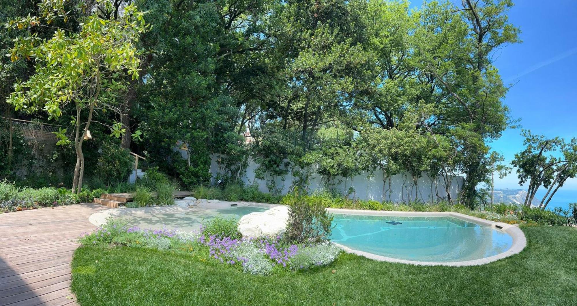 ホテル Le Relais Du Lierre Poggio  エクステリア 写真